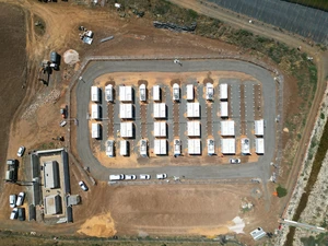 פרויקט פוטו וולטאי צף על גבי מאגר - מאגר בראון